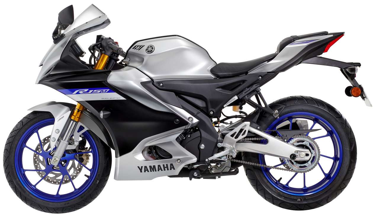 Yamaha R15